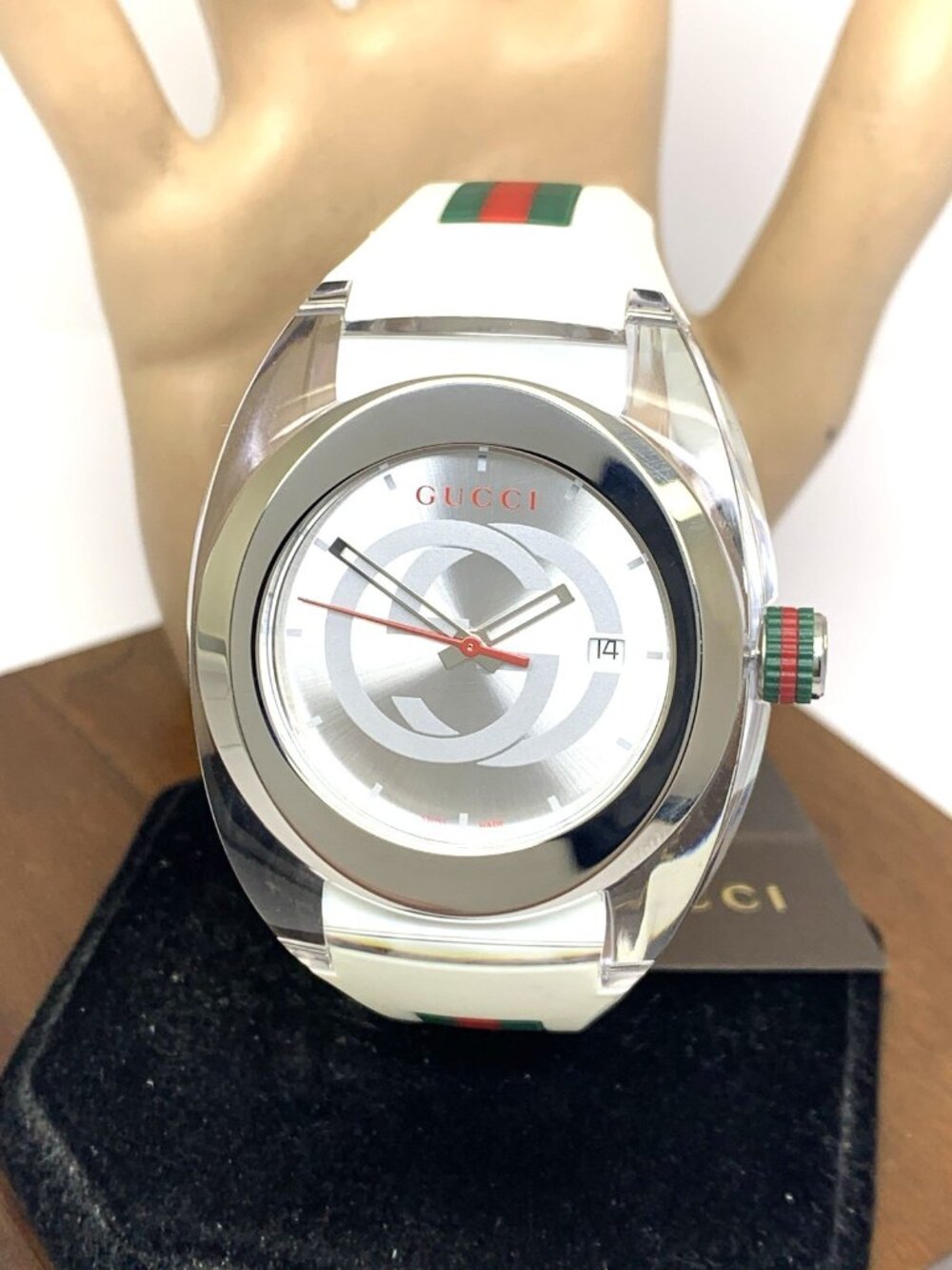 GUCCI Men's Watch YA137102 Sync Swiss Quartz Silver Dial White Rubber Band 46mm